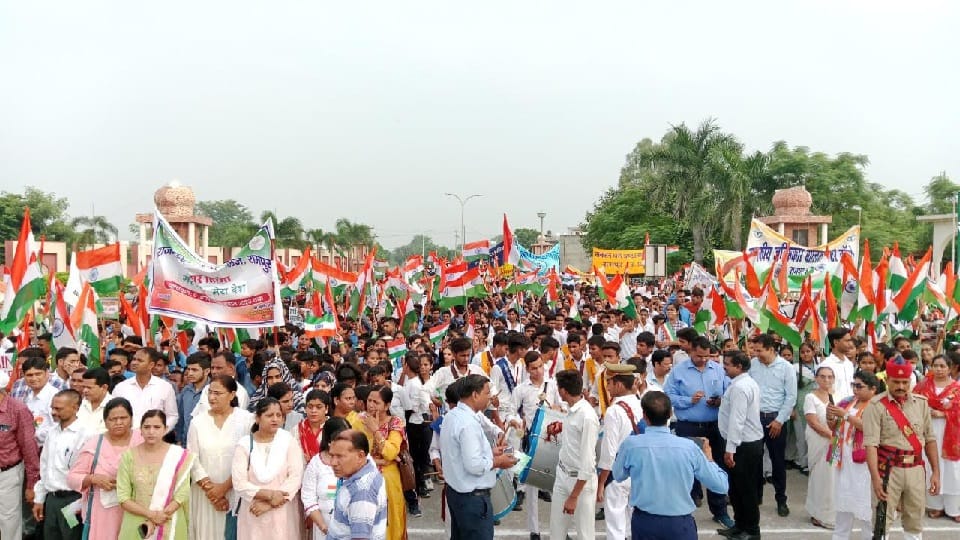 Tricolor proudly hoisted in Rampur, resolve to maintain unity and integrity