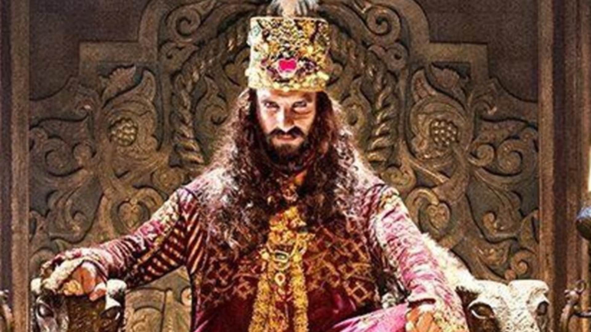 Villains Receive More Applause Than Heroes In Movies Sanjay Dutt Shah Rukh Khan Ranveer Singh Amrish Puri