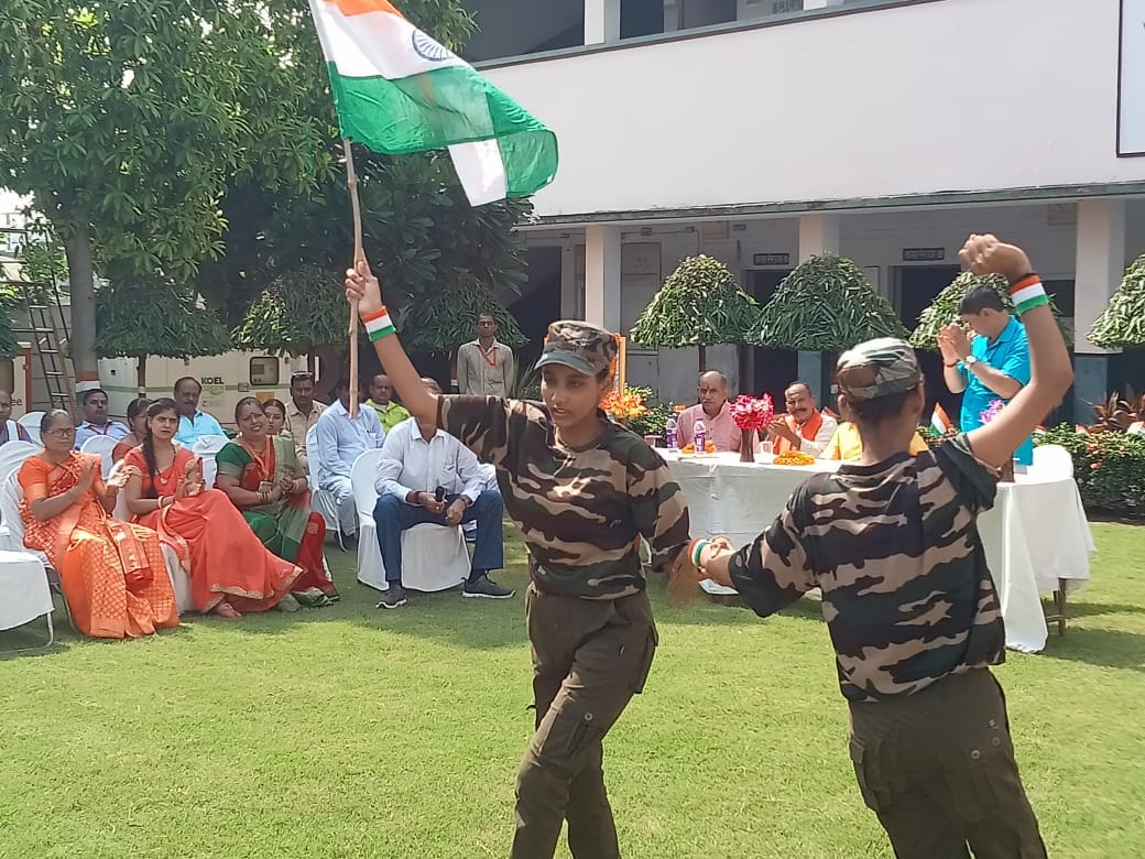 Independence Day in pictures: Celebration of independence in Varanasi, children's dance enthralled everyone