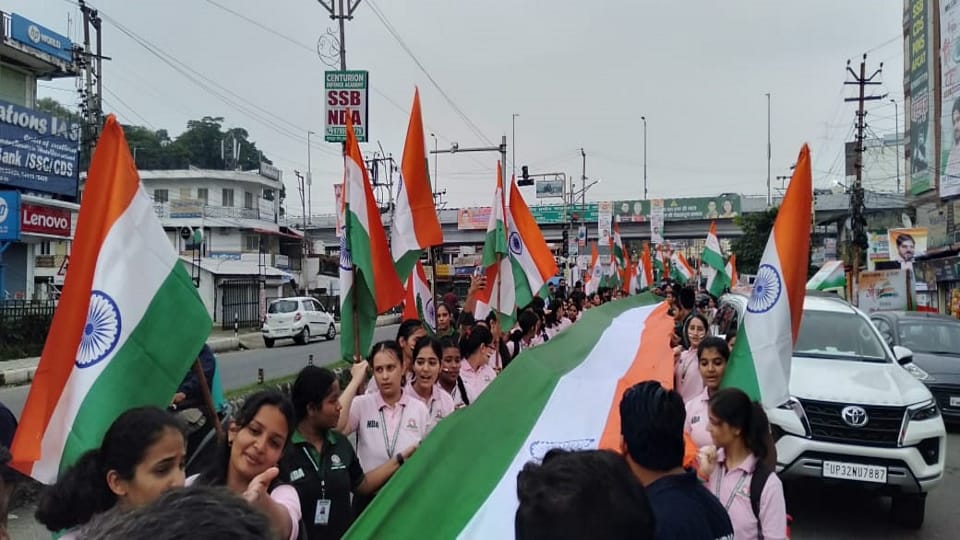 Independence Day 2023 Amar Ujala Maa Tujhe Pranam Bike rally and Tiranga Yatra in Dehradun