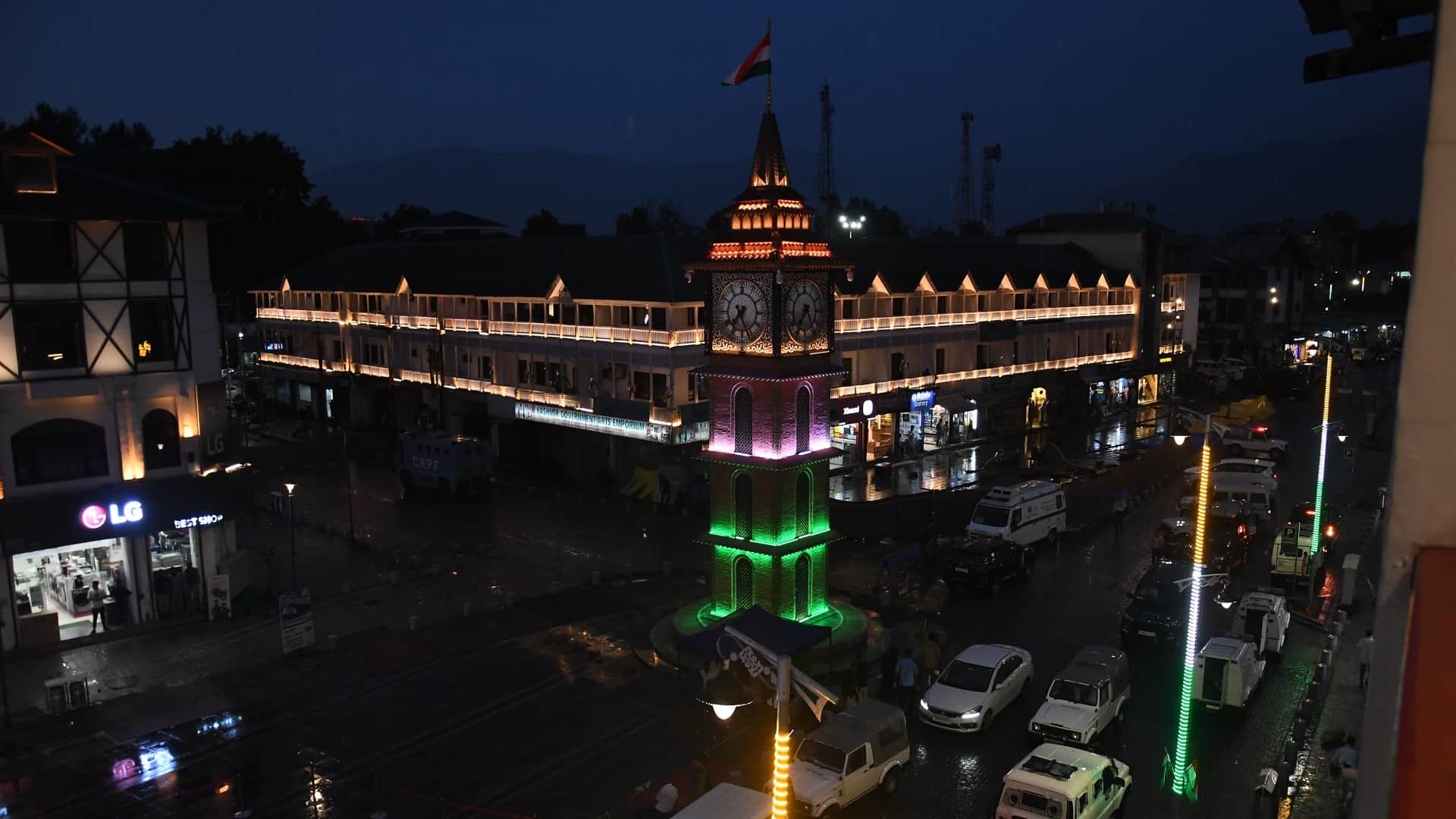 srinagar news: Night life returns to Kashmir from darkness to light after three decades