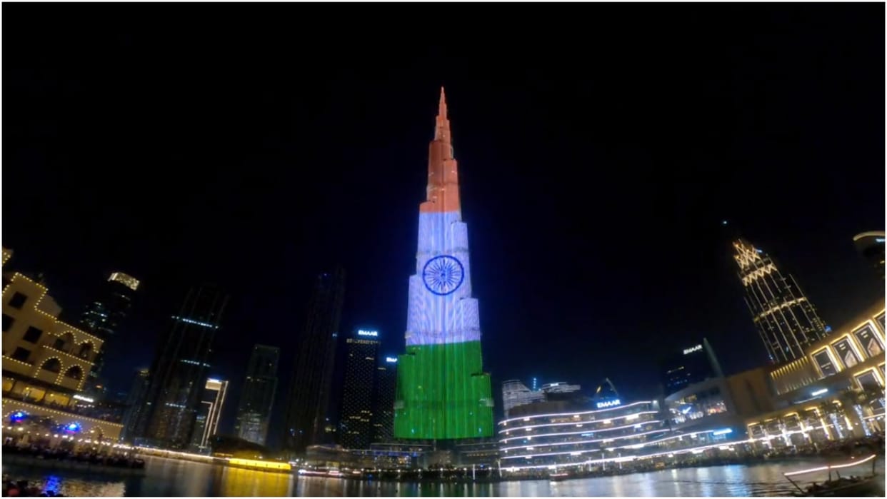 Burj Khalifa illuminated on colours of Tricolour on Independence Day new york square see video and photos