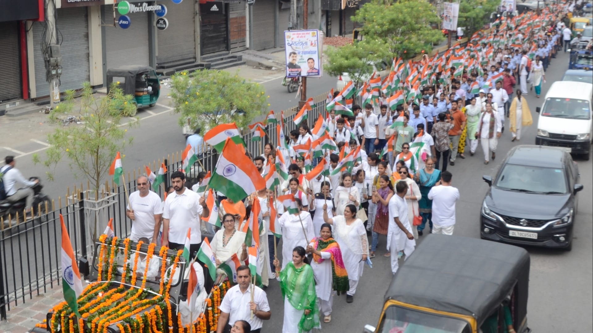 Maa Tujhe Pranam: Rohtak celebrates independence by taking out Tiranga Yatra