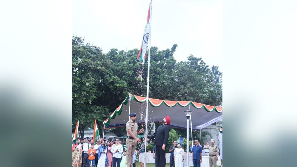 India 77th Independence Day 2023 Celebration in Uttarakhand Photos