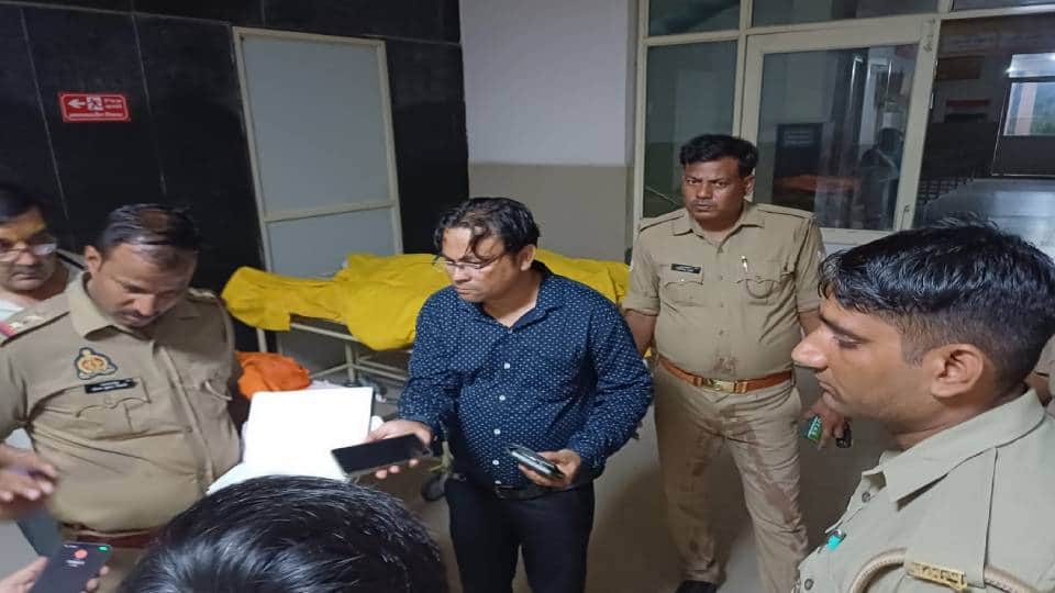 Five died due to collapse of dilapidated building in Vrindavan After accident there was hue and cry all around