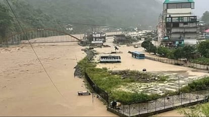 western disturbance with Monsoon makes intense rainfall in himachal leads to devastation