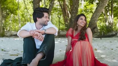 Dono Title Song: राजवीर देओल की फिल्म 'दोनों' का टाइटल सॉन्ग रिलीज, सनी के बेटे को मिला सलमान खान का साथ Gadar 2 Actor Sunny Deol Son Rajveer Dono Title Track Launched by Salman Khan Bhagyashree