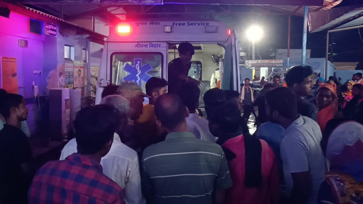 Bihar News: Two youths died in a fierce collision between two bikes in Madhepura, Bihar Police