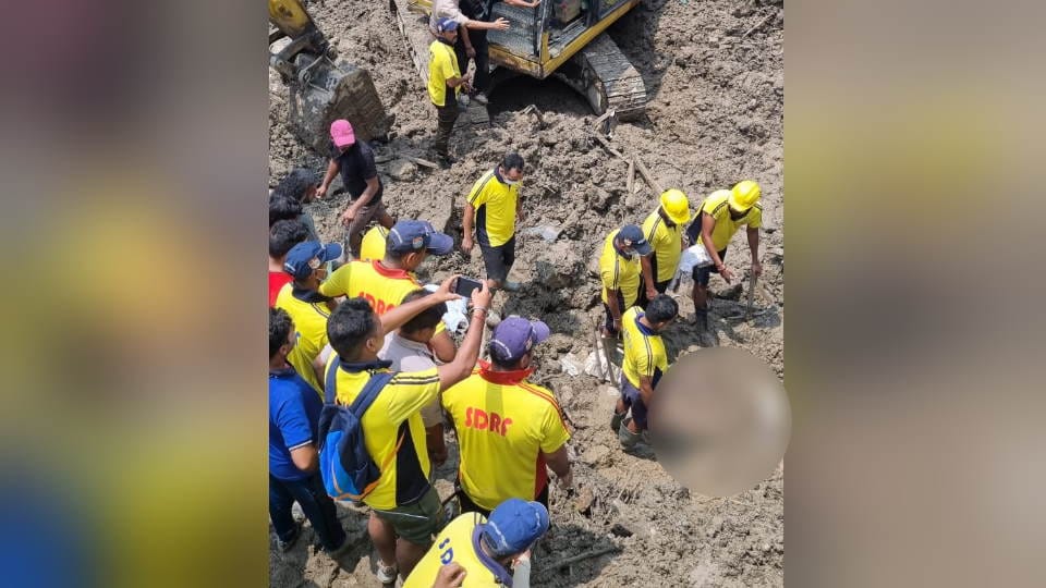 Uttarakhand Weather Two More Dead Body Found of Haryana family which buried under debris in rishikesh