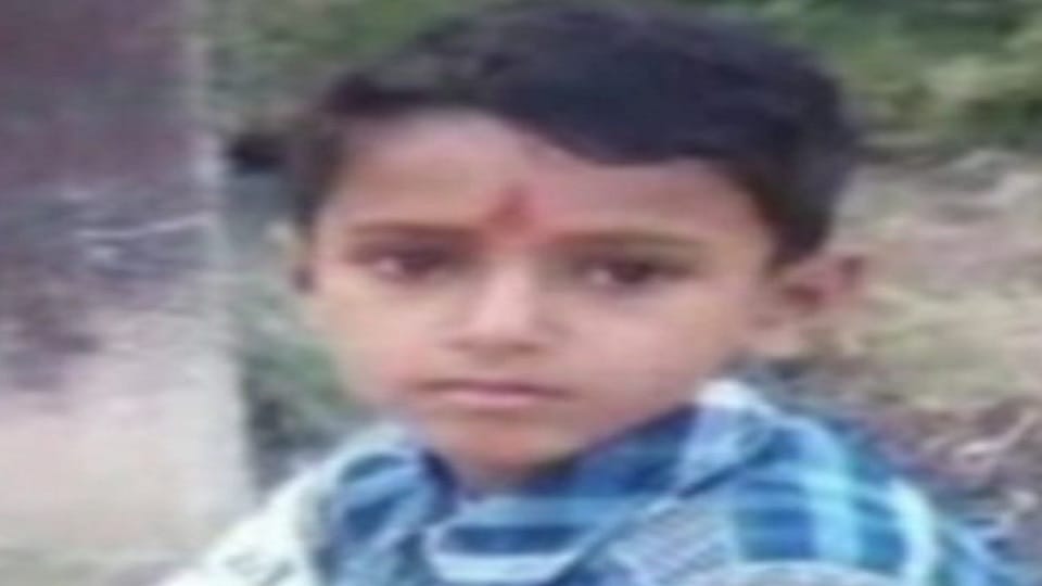 Big road accident in Rewari, Canter crushed father son returning with petrol, both died on spot