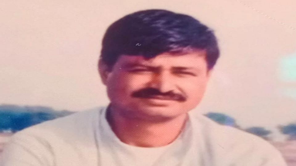 Person walking on foot in Jhajjar died on spot after being hit by bike rider