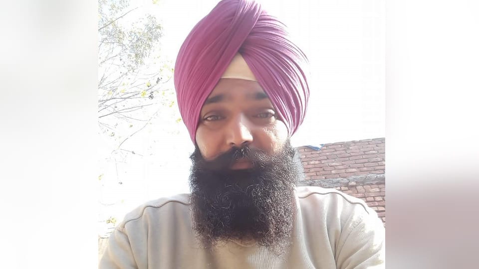 Congressi Sarpanch of Village sadarang murdered in Batala