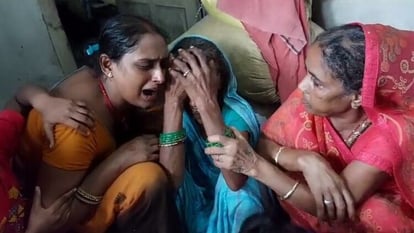 Bihar News : पिता ने पैसा नहीं दिया तो पुत्र ने धारदार हथियार से पिता की कर दी हत्या Bihar News : Father did not give the money Son killed father with sharp weapon in motihari.bihar news