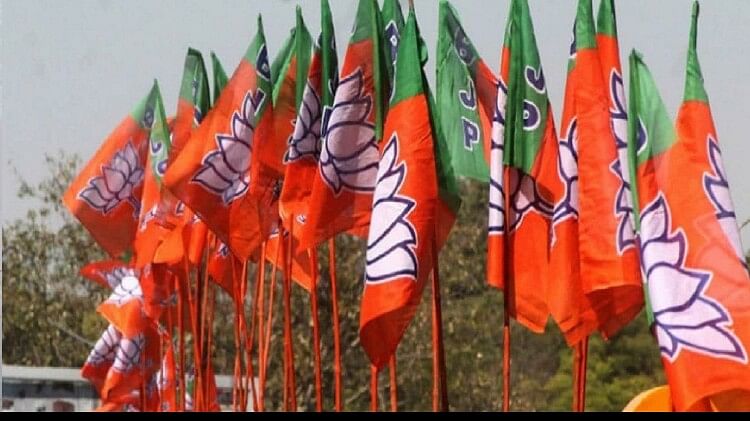 Political Analysis: छत्तीसगढ़ में आसान नहीं बीजेपी की डगर; दांव पर लगी 'विजय' की प्रतिष्ठा
