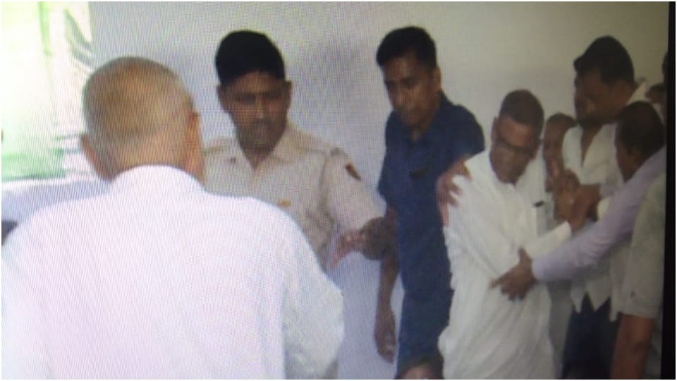 Confrontation over ticket in assembly elections in front of Congress Observer Geeta Bhukkal in Bharatpur