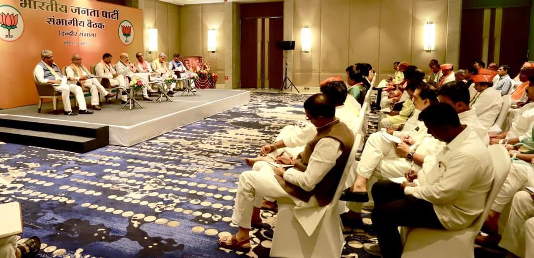 Home Minister Shah had made a strategy to decide the candidate, had taken the list of contenders during his vi