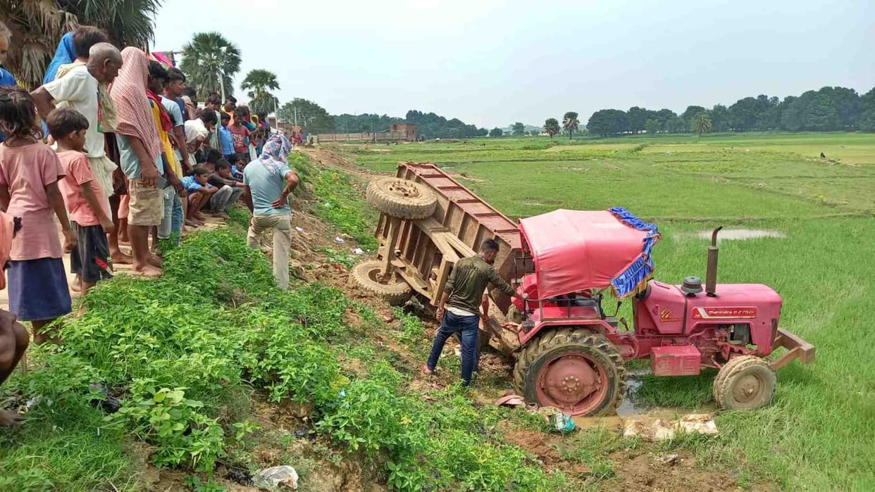 Farmer dies after being crushed by tractor in Jamui