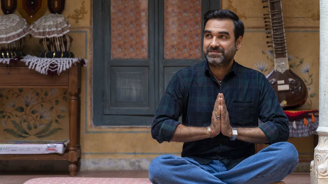Pankaj Tripathi Mai Atal Hoon actor Promise Big Announcement in Instagram Live session but forgets What It Is