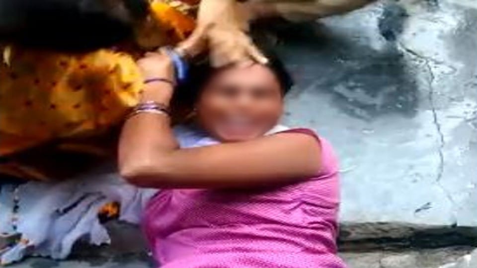 in-laws brutally beat daughter-in-law in bareilly