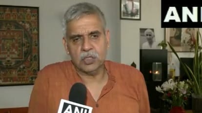 Lok Sabha Elections 2024 sandeep dikshit claims AAP creating atmosphere to exit INDIA