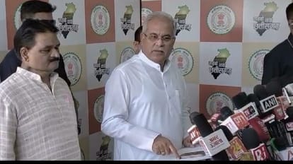 Cm भूपेश बघेल ने Bjp में परिवारवाद को लेकर साधा निशाना:कहा- 'भांजे को टिकट मिलने पर रमन-अभिषेक का पत्ता साफ' - Cm Bhupesh Baghel Taunt On Bjp, Said- Raman- Abhishek Card Is