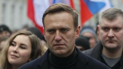 USA joe biden adminstration impose visa sanctions on four russians who poisoned to alexei navalny