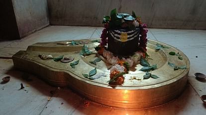 Sawan 2023: पितरों को पशु योनि से मुक्ति दिलाते हैं कुक्कुटेश्वर महादेव, अमावस्या पर पूजन का है विशेष महत्व Ujjain Kukkuteshwar Mahadev, worship here gives salvation to ancestors, importance of Amavasya Puja