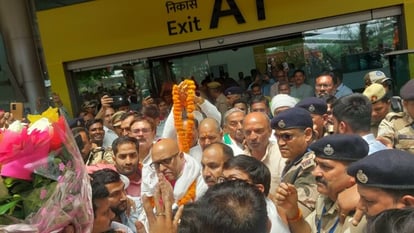 UP Congress President Ajay Rai Smriti Irani is furious Rahul Gandhi will contest from Amethi itself