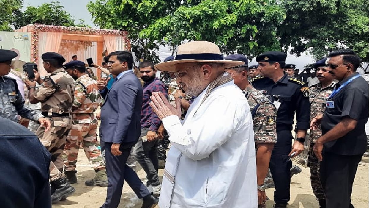 Home Minister Amit Shah planted Four crore saplings Inaugurate 15 Building In Greater Noida