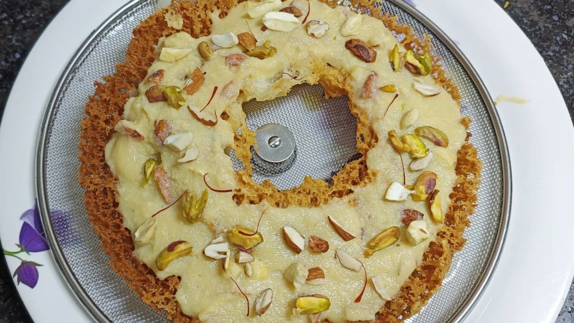 Hariyali Teej 2023 Ghewar recipe in hindi how to make ghewar at home