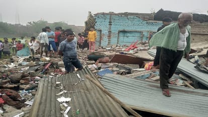mother and son died as house collapsed due to gas cylinder blast in lakhimpur kheri