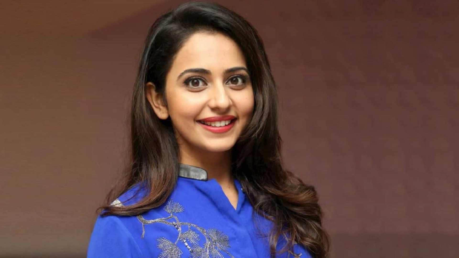 Rakul Preet Singh spoke about what is life like to her talks about social media driven world