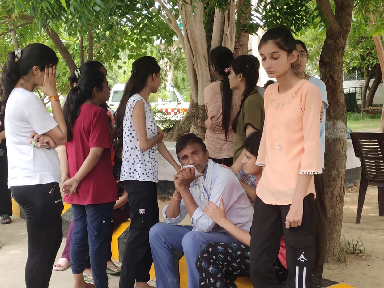 Case of death of MBBS student, father said my daughter fresh can not do this, SDM knows the reason