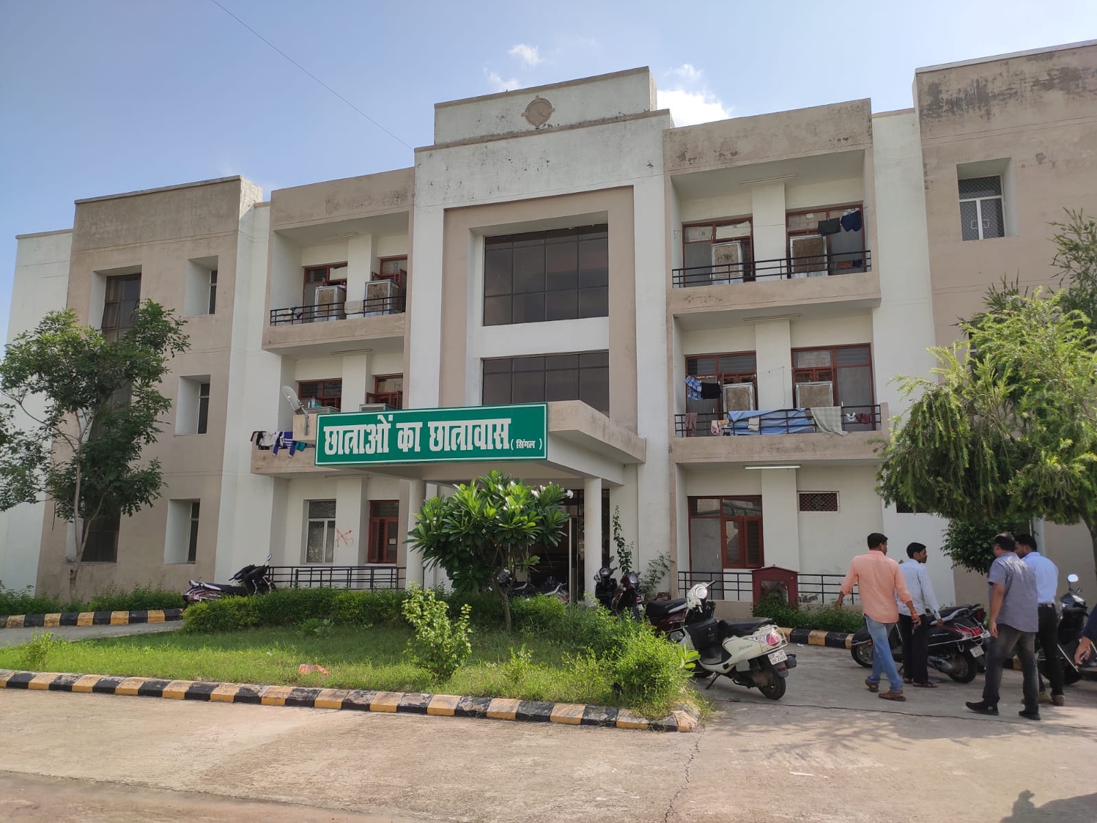 Case of death of MBBS student, father said my daughter fresh can not do this, SDM knows the reason