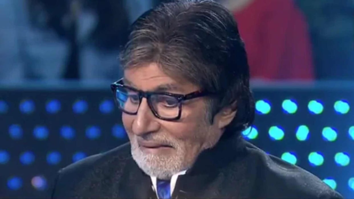 KBC 15 Amitabh Bachchan become sharabi on set and conducts a women class during Ghoomer Promotion