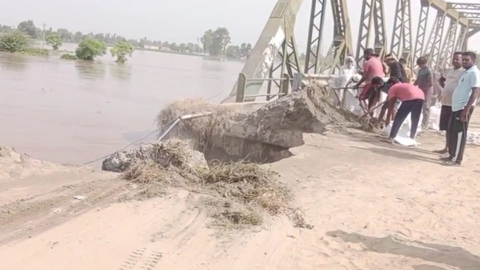 Punjab Flood Update news in hindi firozpur flood condition news today