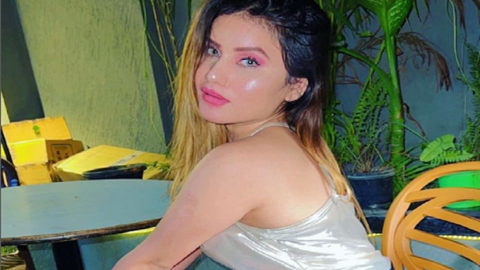 lucknow riya murder case live in partner rishabh killed her in flat