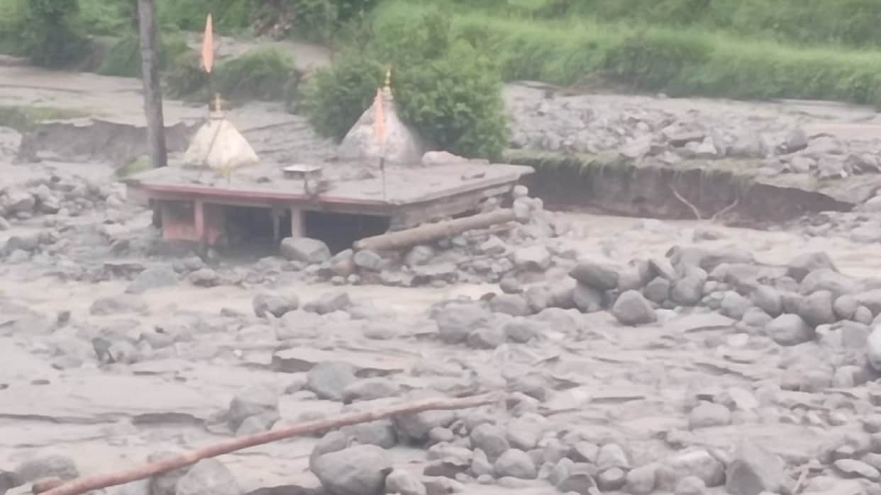 Uttarakhand Update Today: Cloud Burst in Chamoli, Tharali IMD Heavy Rain Alert Roads Closed