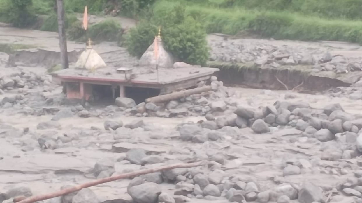 Uttarakhand Update Today: Cloud Burst in Chamoli, Tharali IMD Heavy Rain Alert Roads Closed