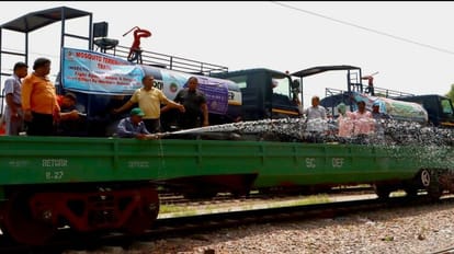Terminator train started from New Delhi station to eliminate mosquitoes