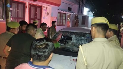 car rider ran away while dragging  bike in azamgarh angry people attacked  house