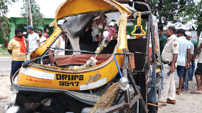 Bihar News: 4 killed, 7 injured in road accident in Purnia; speeding bus rammed tempo
