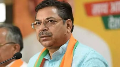 Rajasthan politics: राजस्थान की सत्ता से बाहर होगी कांग्रेस, बनारस में सतीश पूनिया ने गहलोत सरकार पर बोला हमला Rajasthan politics Congress will out of power Satish Poonia attacked Gehlot government in varanasi