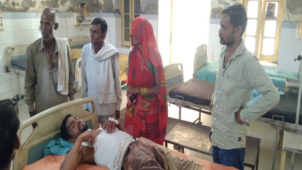 Attempt to kill young man by slitting his throat in Etah