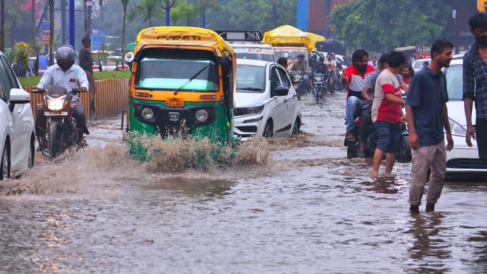 Indore Weather rain forecast