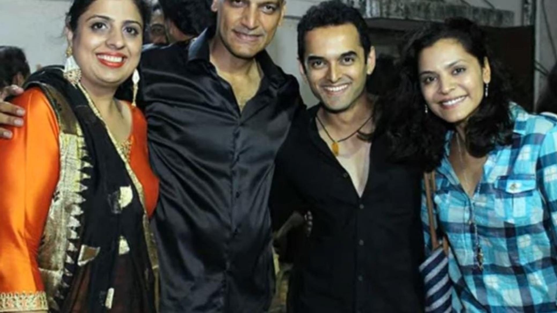 Gadar 2 Manish Wadhwa father-in-law passed away during film success party, actor Revealed and Got Emotional