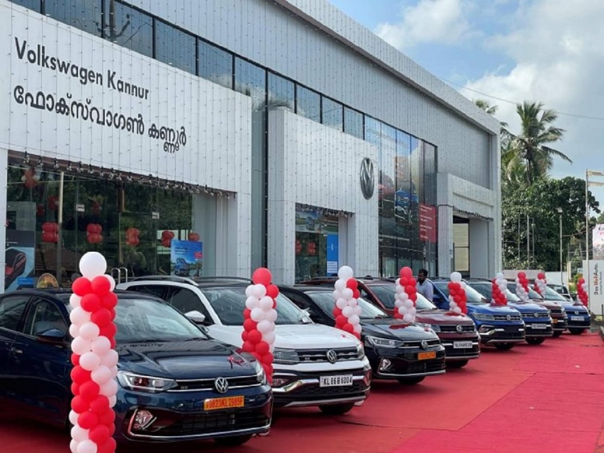 Volkswagen India delivers 150 cars in Kerala in single day on first day of Onam Chingam 1