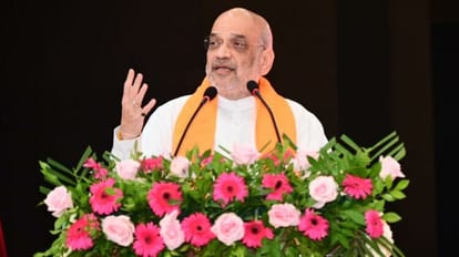 Amit Shah: गृहमंत्री शाह आज करेंगे पश्चिमी क्षेत्रीय परिषद की बैठक की अध्यक्षता; इन मुद्दों पर होगी बात Home Minister Amit Shah will chair 26th meeting of the Western Zonal Council in Gandhinagar today news update