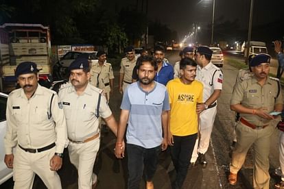 Indore:छह दिन में चार हत्याओं के बाद जागी पुलिस नजर आई सड़कों पर, 200 से ज्यादा वारंटियों, शराबियों को पकड़ा Police woke up after four murders in six days, more than 200 warrants, caught alcoholics