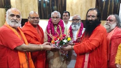 Ayodhya Ram Mandir Ramlala will soon sir in sanctum sanctorum Champat Rai reached Haridwar with invitation